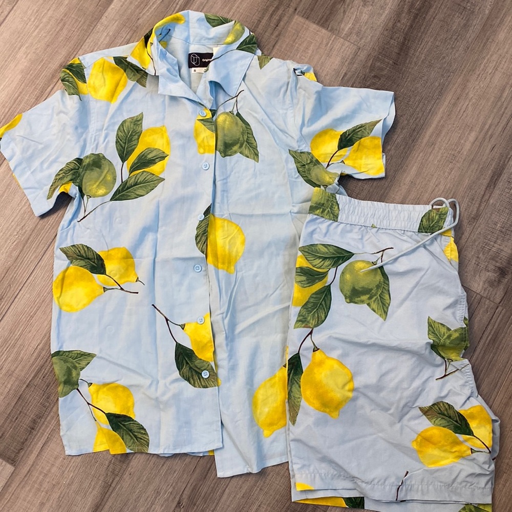 2 PIECE SHORT SET 🍋